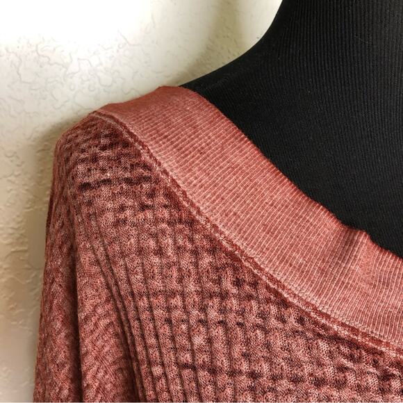 We the Free wash out maroon waffle knit balloon sleeve top size Extra Small XS - Picture 7 of 14